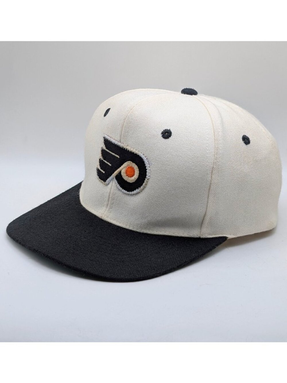 Philadelphia Flyers Hat Hockey NHL Snapback KC Caps Vintage Black White Patch